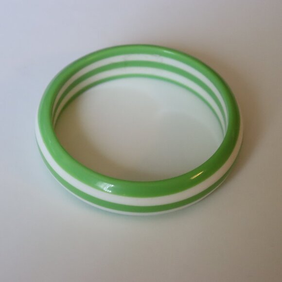 Jewelry - Vintage Acrylic Lime Green and White Striped Bangle Bracelet 3/4" Wide